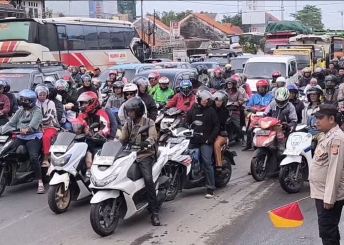 Arus Balik Lebaran Padati Jalur Pantura Cirebon