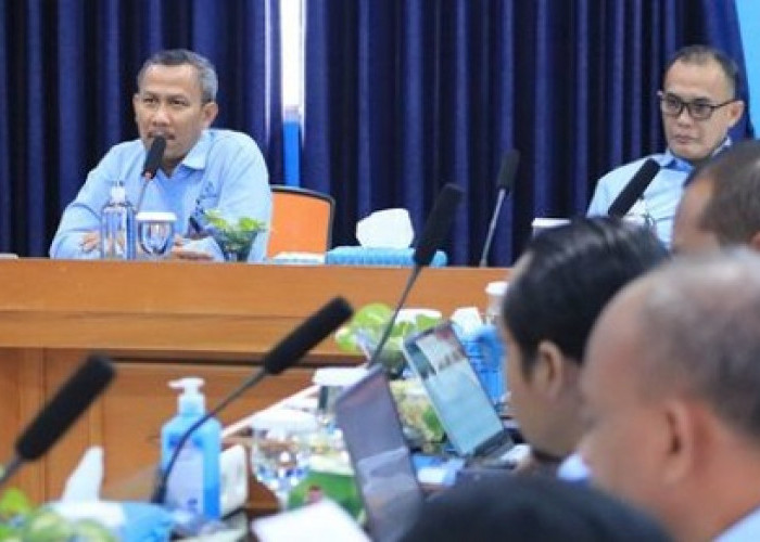 PERUMDAM Tirta Tarum Karawang Gelar Monday Morning Meeting (3M) untuk Bahas Rencana Kerja 2025