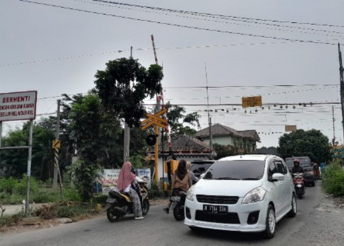 Rawan Macet, Saatnya Bangun Undepass di Perlintasan Kereta Selang