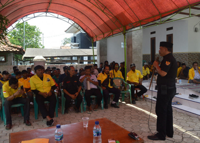 Tahun Politik, Golkar Karawang Mulai Road Show Beri Penyuluhan Politik Kader di Tingkat Akar Rumput