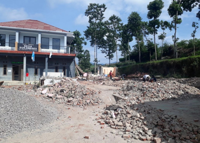 Pembangunan Gedung Serbaguna di Sukawangi Capai 40 Persen