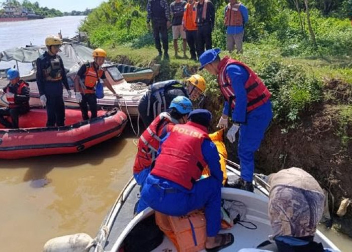 Uji Coba Kapal di Kali CBL Bekasi, 1 Kru Ditemukan Tewas