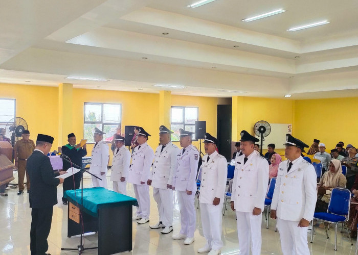 8 Pj Kades di Cikarang Utara Dilantik, Camat Ingatkan Netralitas dan Pelayanan Publik