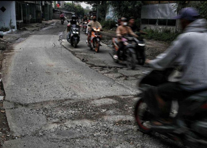 Infrastruktur Belum Merata, Drainase dan Penerangan Jalan Jadi Keluhan Warga Kota Bekasi