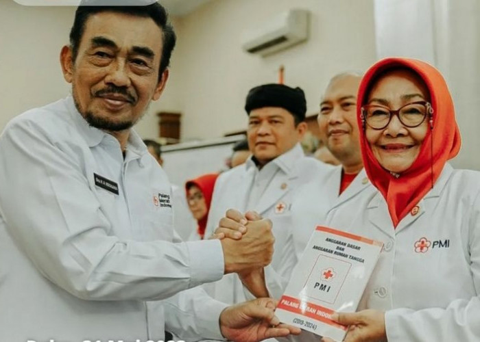 Kadisnkes Lampung Reihana Lewat, Mantan Wabup Karawang Jabat Ketua PMI Empat Periode