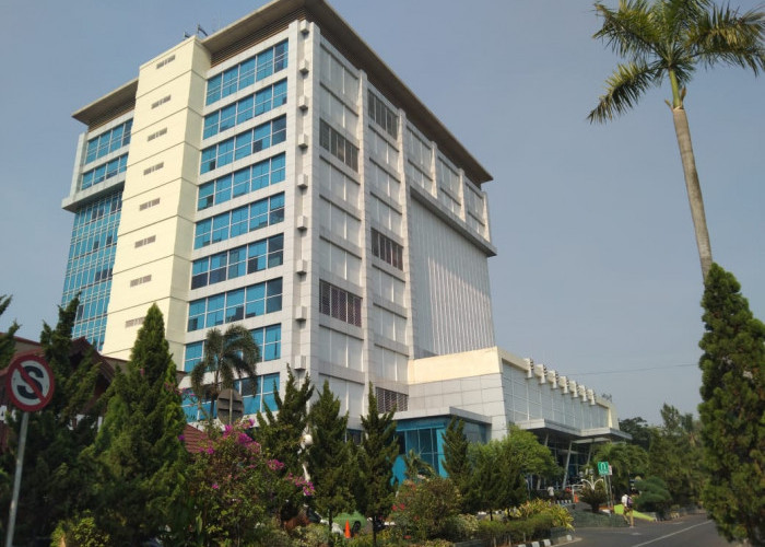 Kabar dari Rakyat Bekasi: Diskon Pajak, Polemik Hibah KONI, dan Sertifikasi Dapur MBG