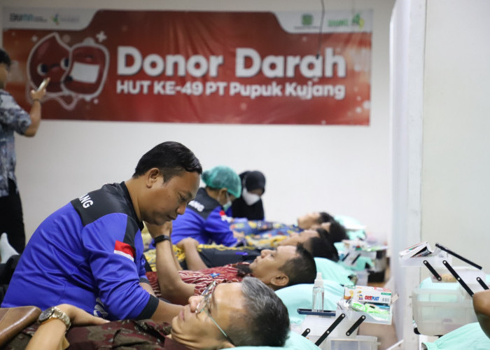 Pupuk Kujang bersama PMI Gelar Kegiatan Donor Darah, Stok Darah di Karawang Surplus