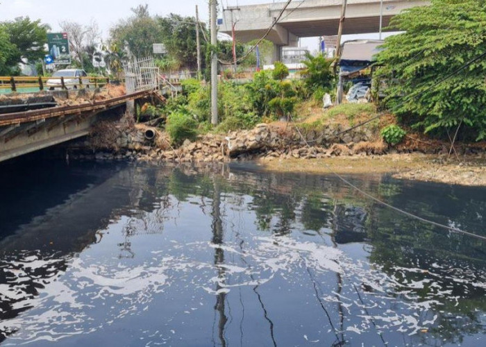 DLH Kota Bekasi Tindaklanjuti Dugaan Pencemaran di Kali Rawalumbu