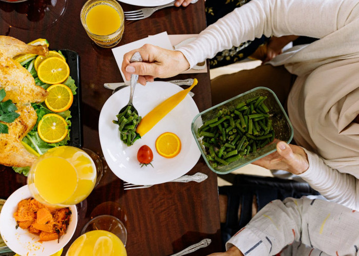 Masih Sahur di Waktu Imsak Puasa Batal atau Tidak? Ini Penjelasan Kemenag