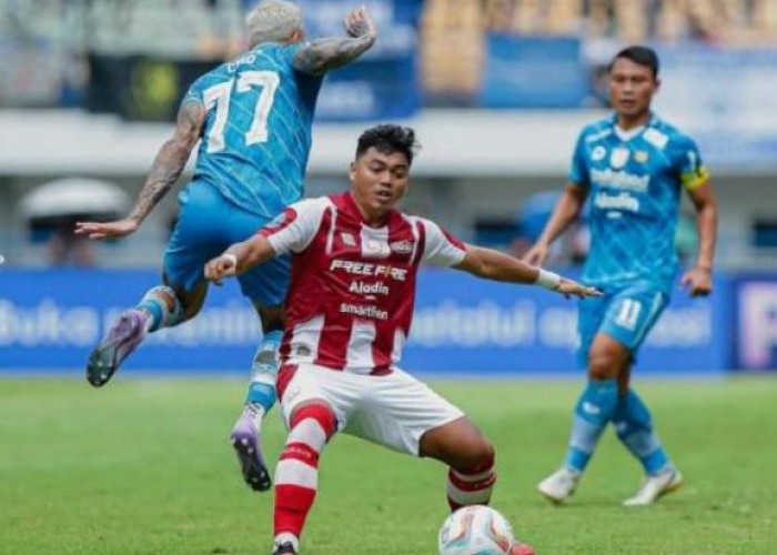 Liga 1 2023-2024 : Bobotoh Kecewa Persib Bandung Gagal Menang di 4 Laga Beruntun, Begini Respons Bojan Hodak