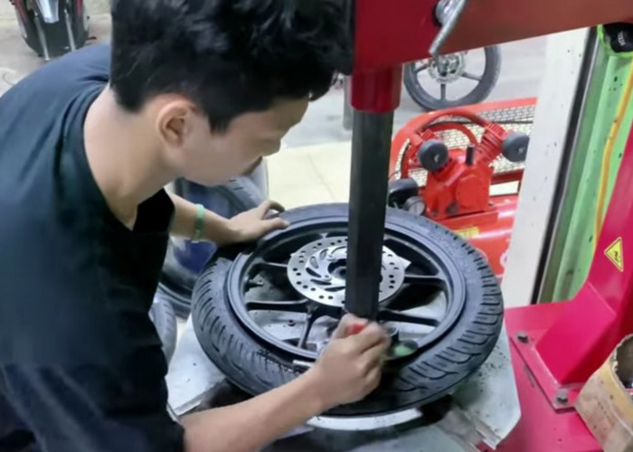 Jangan Salah Pilih! Ini 13 Ban Motor Matic Soft Compound Terbaik 2026, Paling Lengket di Aspal Tapi Tetap Awet