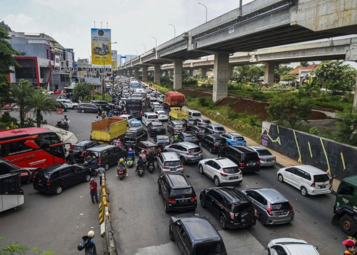 Lalu Lintas Bekasi Masih Dilanda Kemacetan Parah
