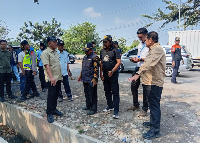 Bupati Aep Menata Kawasan Gerbang Tol Karawang Timur Bebas Macet, Bongkar Bangli, Perbaiki Irigasi dan Jalanya