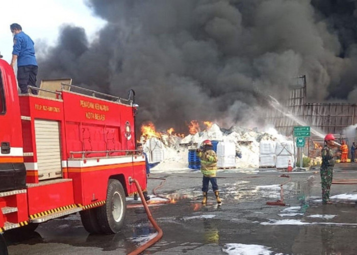 Kebakaran dan Ledakan SPBE Cimuning Bekasi, 22 Orang Jadi Korban