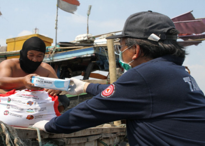 Jawa Barat Mulai Salurkan Bansos untuk Nelayan dan Nakhoda