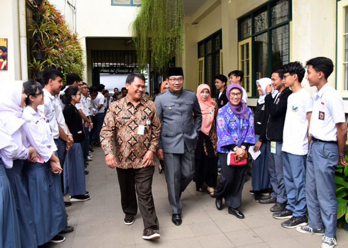 Menanti Langkah Ridwan Kamil Terkait Pemalsu Dokumen di PPDB Jabar 2023