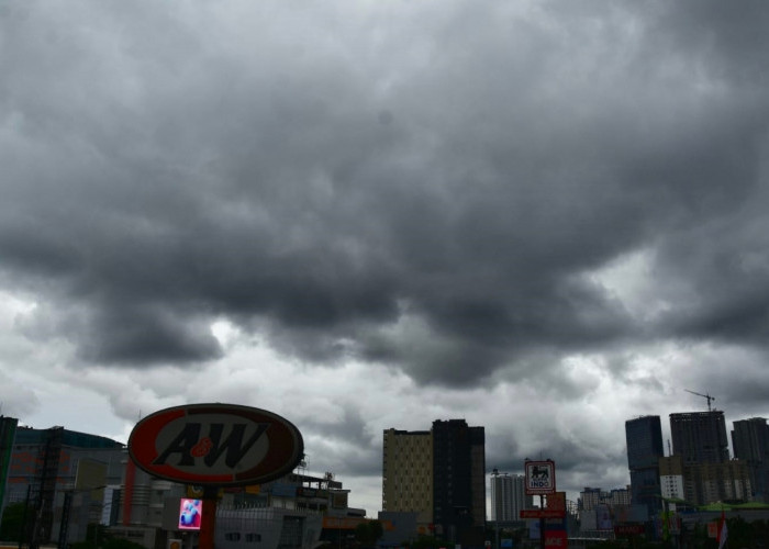 Prakiraan Cuaca Kota Bekasi: Hujan Ringan hingga Petir
