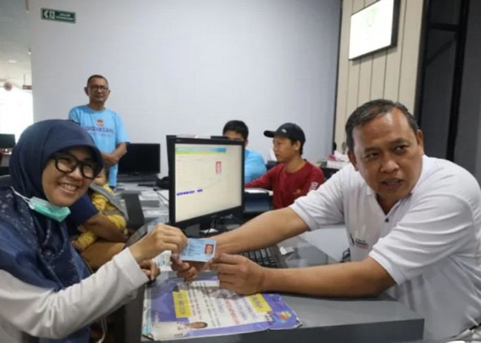 Wali Kota Bekasi Tinjau Layanan Ekstra di CFD Ahmad Yani