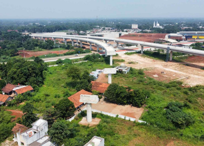 Relokasi Sekolah Mandek, Tol Japek II Selatan Tersandera
