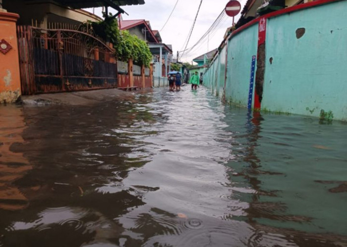 Kabupaten Bekasi: 13 Desa Masih Terendam Banjir