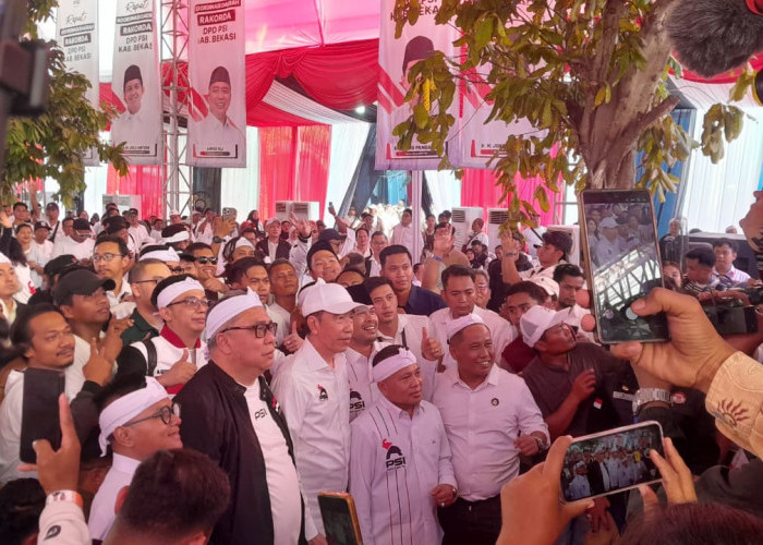 Berapapun Angka Parliamentary Threshold Tidak Masalah bagi PSI, Jokowi Minta Bangun Mesin Politik Ber-CC Besar