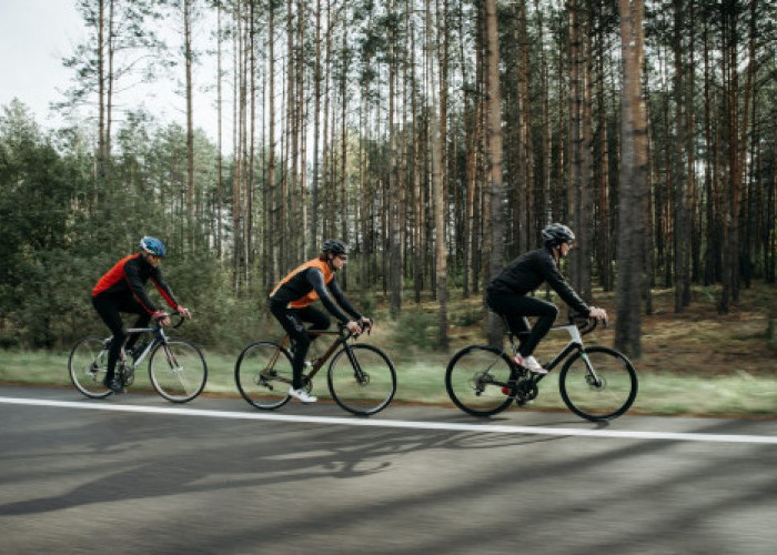 Inilah Tips Olahraga Sepeda di Jalan agar Tetap Menjaga Keamanan dan Keselamatan