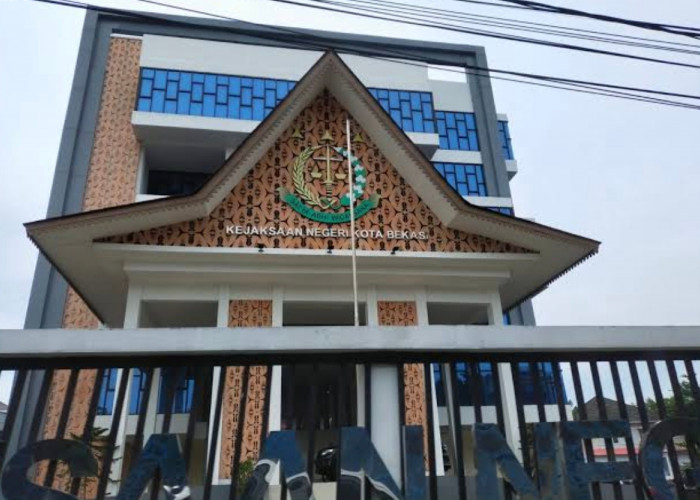 Kejari Bekasi Periksa Direktur Usaha Perumda Tirta Bhagasasi Terkait Dugaan Penipuan Rp 4 Miliar