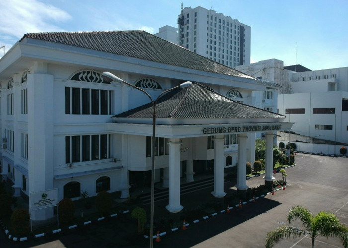 Kinerja DPRD Jabar Dinilai Melempem, Pengawasan Lemah dan Serapan Anggaran Rendah