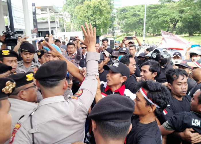 LSM Sniper Indonesia Gelar Aksi di Kantor ATR/BPN, Desak Pencabutan Izin Proyek Reklamasi Pagar Laut