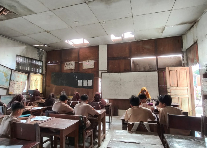 32 Guru Kabupaten Bekasi Jadi kepala Sekolah, Ini Pesan Khusus Kadisdik Iman Faturrohman