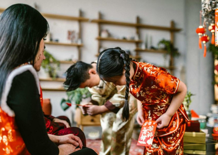 Hati-hati! Modus Penipuan Link 'Angpao Imlek 2026' di WhatsApp, Jangan Asal Klik!