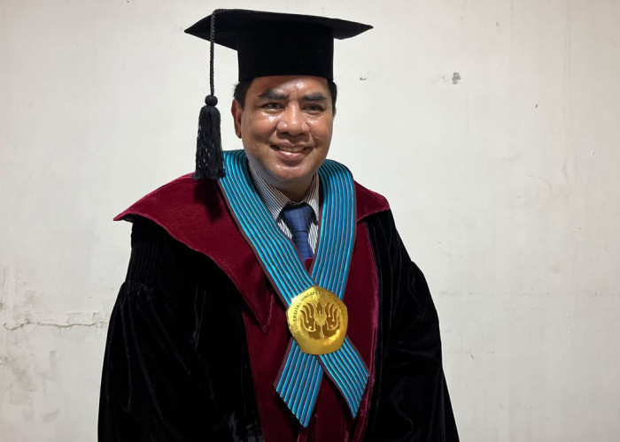 Membina Pendidikan Nonformal dan Memberi Makna: Perjalanan Panjang Prof. Safuri Musa Menjadi Guru Besar Unsika