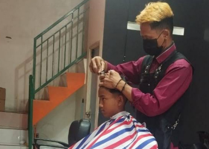 8 Barbershop Paling Ramai di Jatimulya yang Sering Bikin Pelanggan Rela Antre, Nomor 5 Banyak Jadi Pilihan 