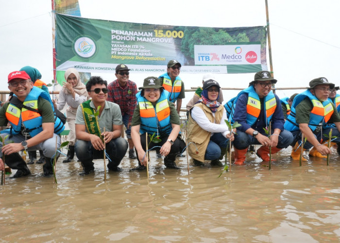 Indonesia AirAsia Bersama Yayasan ITB74 dan KTH Cipta Pesona Lakukan Penanaman 10.000 Bibit Mangrove