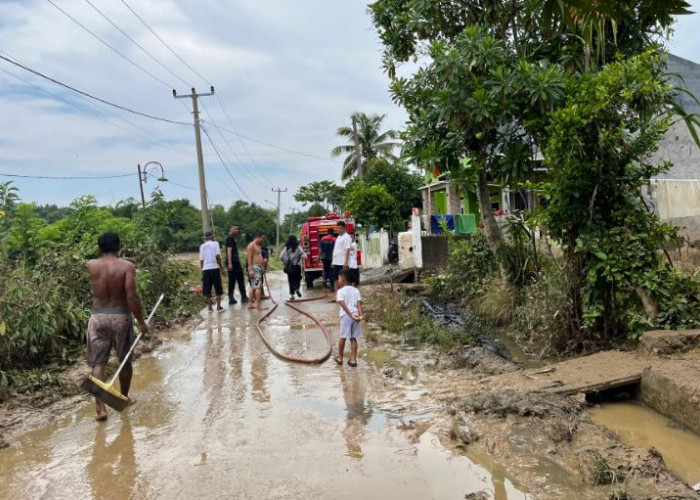 Banjir Rendam Desa Tamanmekar Karawang, 128 Rumah Terdampak