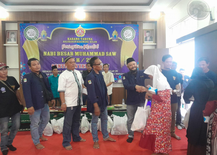 Katar Karawang Kulon Gelar Peringatan Maulid Nabi dan Santunan Anak Yatim