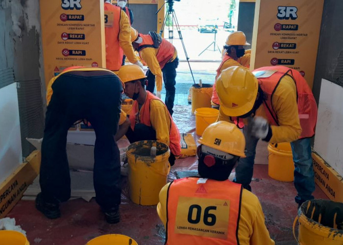 Juara 1 di Lomba Pasang Keramik yang Digelar Sika Indonesia, 2 Kuli Bangunan asal Demak Bakal Terbang ke China