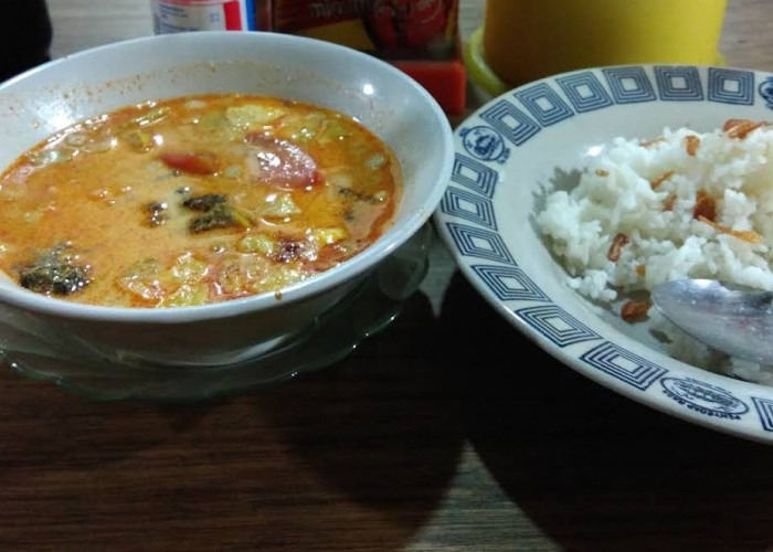 Auto Nambah Nasi! 13 Tempat Makan Soto Betawi di Jatimulya Tambun Selatan yang Kuahnya Medok Bener