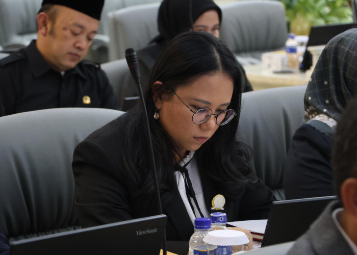 Christin Novalia Masuk Bursa Wabup Bekasi, Asep Tegaskan Butuh Pendamping