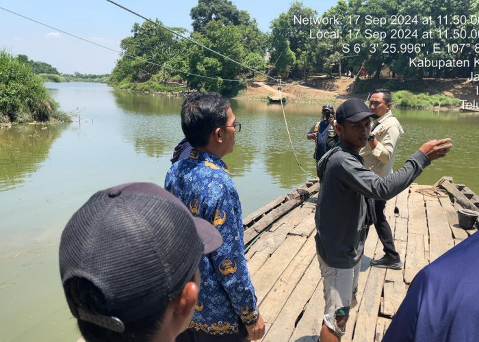 Fenomena Gelembung Hitam di Sungai Citarum, DLH Karawang Surati BMKG