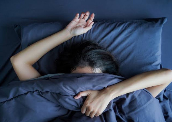 Sering Insomnia? Makanan Ini Bisa Bikin Kamu Cepat Tidur Lho! 