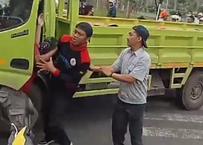 Viral! Aksi Sweeping Buruh di Kabupaten Bekasi Menegangkan, Mobil PT Dipaksa Berhenti