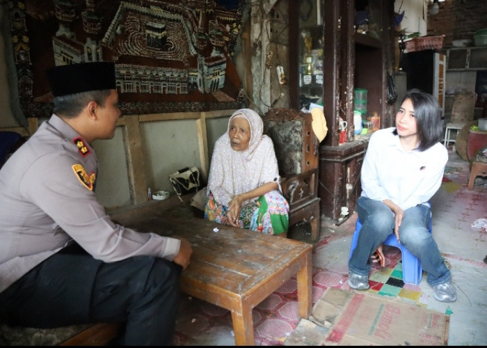 Kapolres Karawang Tinjau Lokasi Penerima Bedah Rumah Jatisari dan Banyusari