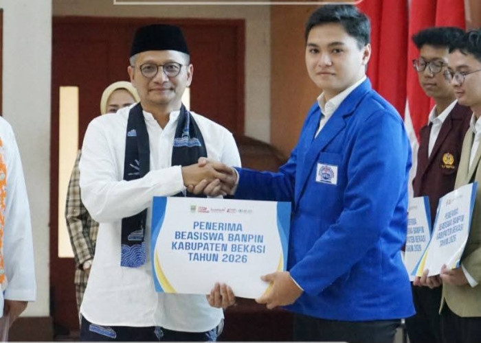 Ratusan Anak Bekasi Nikmati Kuliah Gratis, Disbudpora : Beasiswa Divaluasi Tiap Semester, Ditinjau Ulang