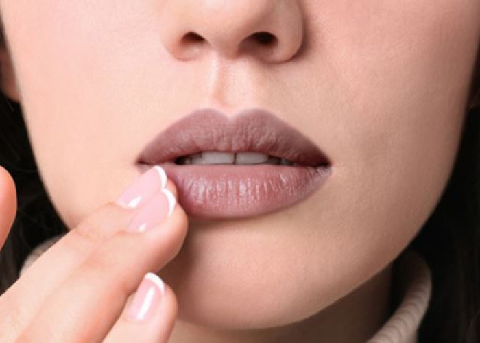 Tips Memilih Warna Lipstik yang Cocok Untuk Bibir Hitam