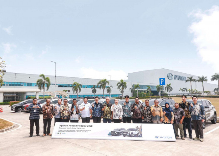 Hyundai Gembleng 30 Siswa SMK di Bekasi, Donasi 9 Mobil Dorong Pendidikan Vokasi 