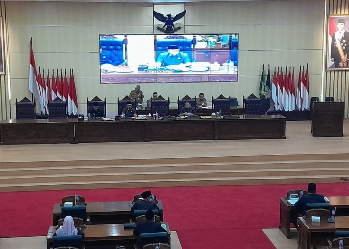 LKPJ Bupati Bekasi 2025 Disampaikan, Pendapatan Tinggi, Belanja Belum Maksimal, Dampak OTT KPK?