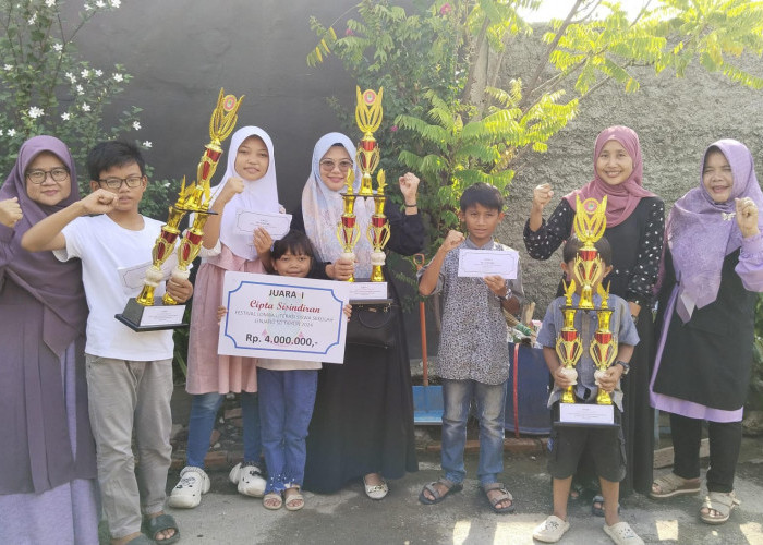 Borong Tiga Trofi Juara, SDN Palumbonsari I Dominasi Festival Lomba Literasi Siswa