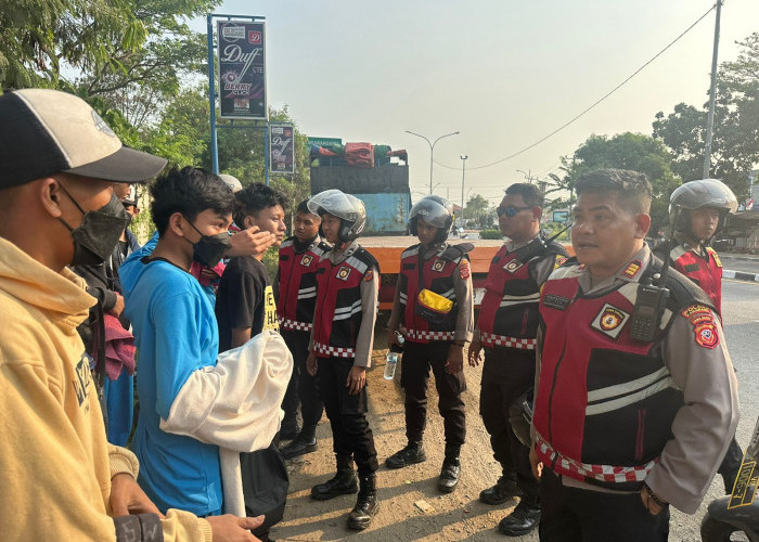 Polres Karawang Gagalkan Dua Kelompok Pelajar SMK yang Janjian  Bentrok di Tanjungpura