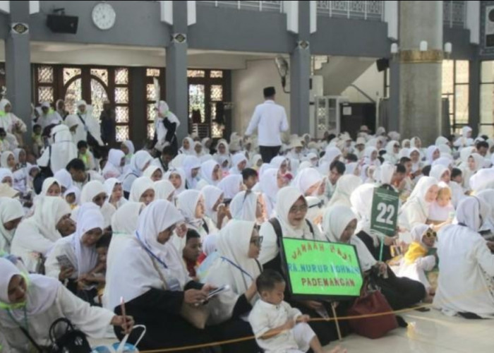 445 Calon Haji Bekasi Siap Berangkat ke Tanah Suci